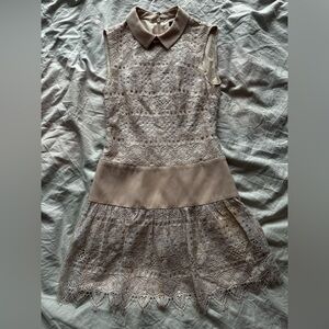 BCBG Max Azria Lace Fit & Flare Mini Dress Nude Scalloped Lace Size 0